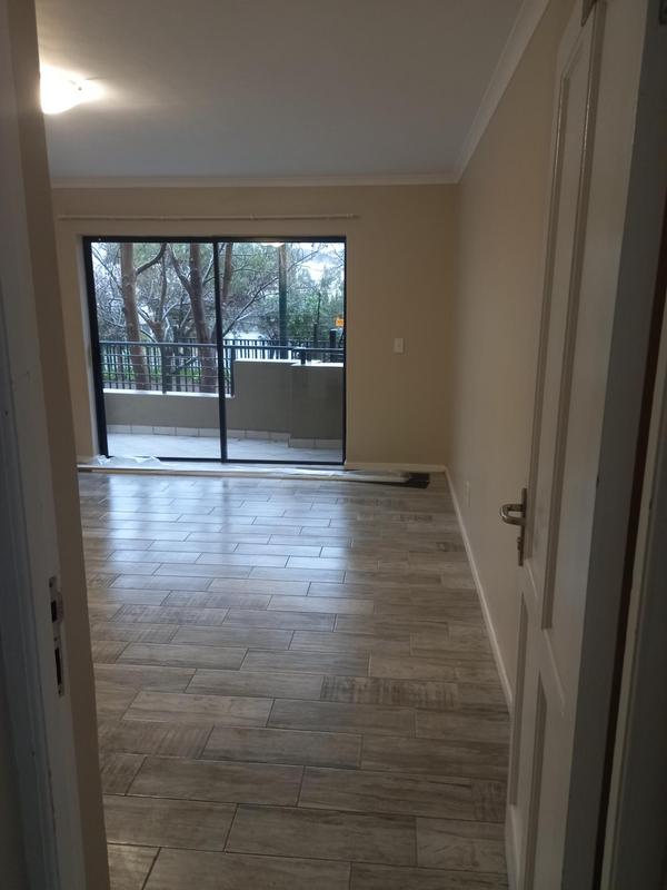 To Let 2 Bedroom Property for Rent in Somerset West Western Cape